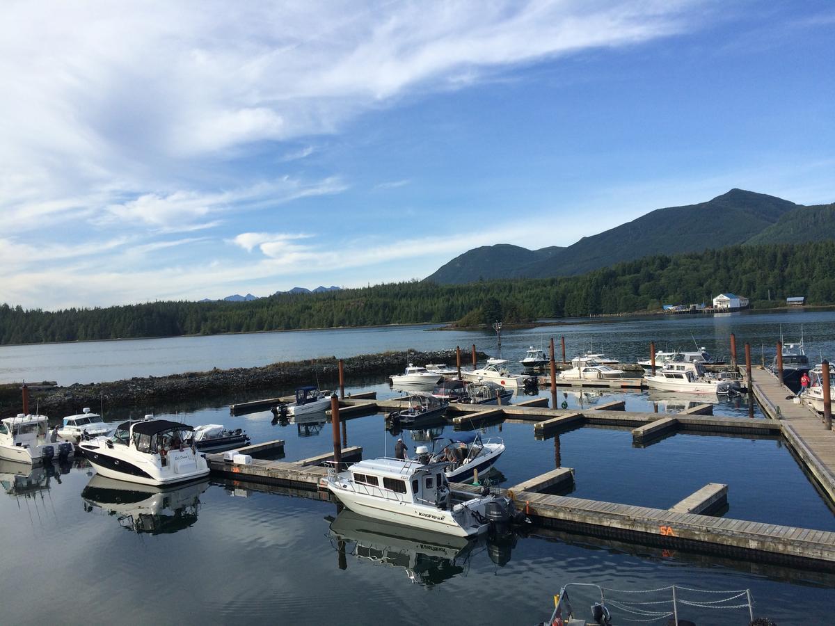 Island West Resort Ucluelet Exteriör bild